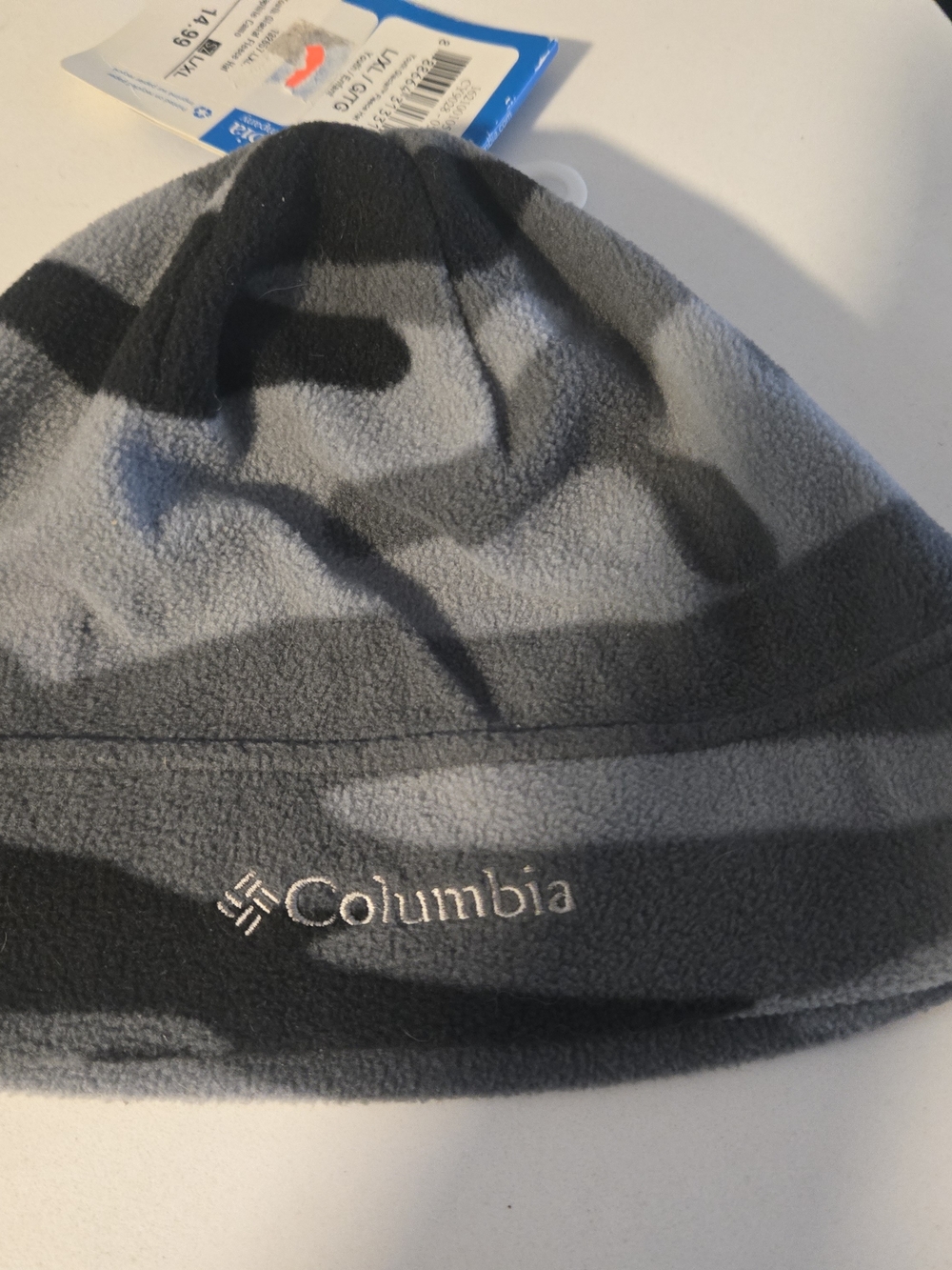 Columbia Gray Camo Fleece Beanie